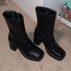 Steve Madden Fantsie boots